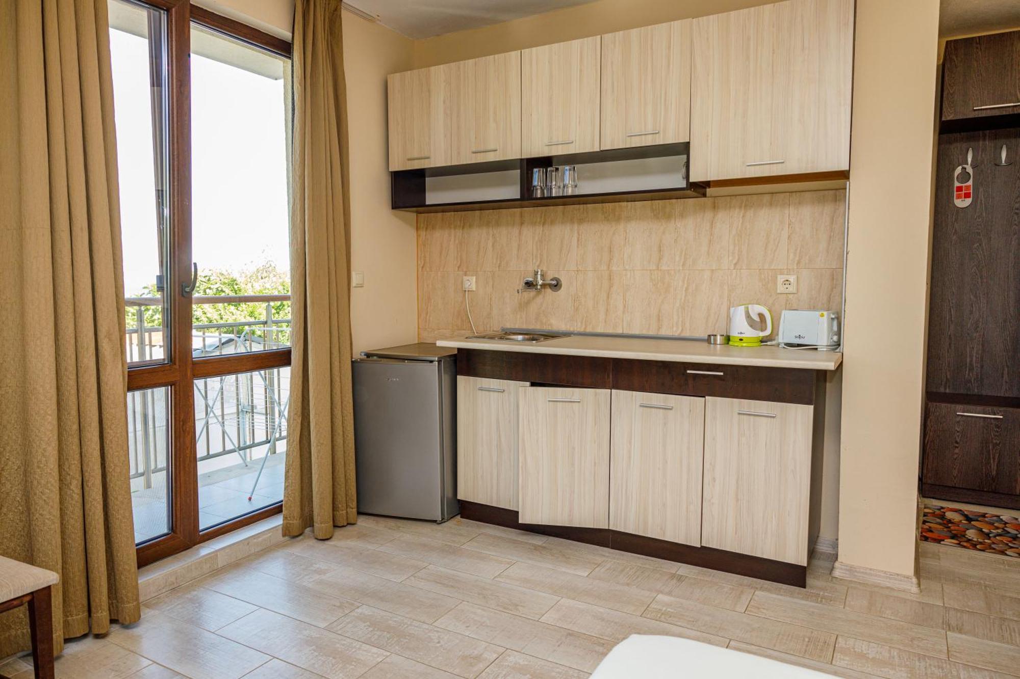 Family Hotel Silitur Ahtopol Esterno foto