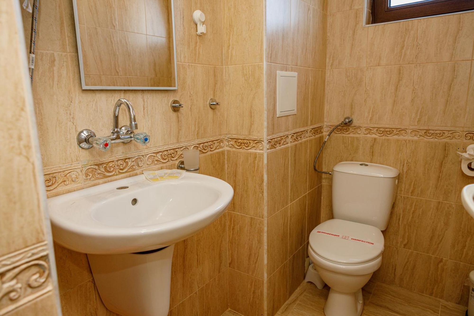 Family Hotel Silitur Ahtopol Esterno foto