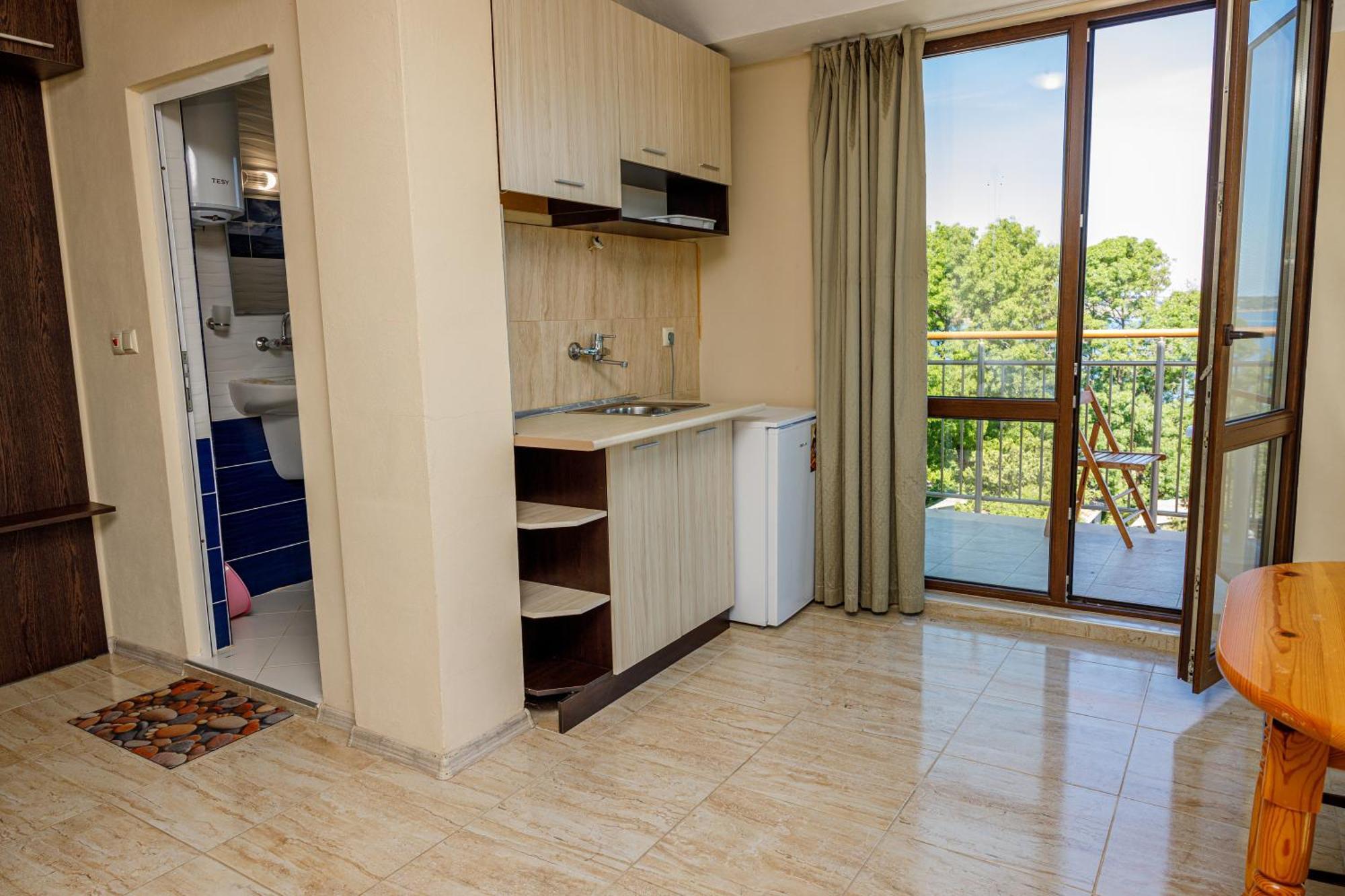 Family Hotel Silitur Ahtopol Esterno foto