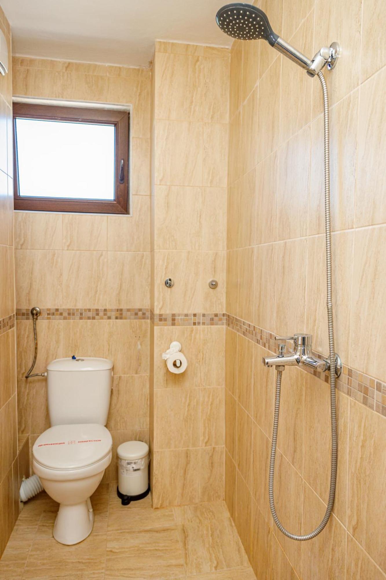 Family Hotel Silitur Ahtopol Esterno foto